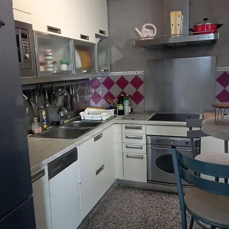 Face A La Mer, Pour 4 Personnes Sur La Rive Droite Apartment *