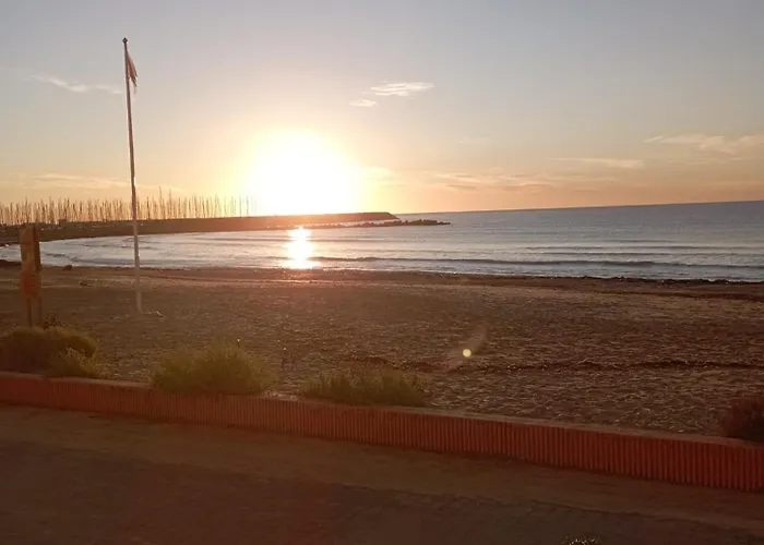 Face A La Mer, Pour 4 Personnes Sur La Rive Droite * Palavas-les-Flots